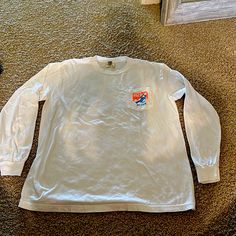 Brand New, Never Worn Old Row Ski Club Shirt White Long Sleeve Graphic Tee, Casual Long Sleeve Shirt With Screen Print, Casual Long Sleeve Pre-shrunk Shirt, Casual White T-shirt For Fall, White Long Sleeve Cotton T-shirt, White Cotton Long Sleeve T-shirt, Casual White Shirt For Fall, Casual White Fall Shirt, Casual White Pre-shrunk Shirt