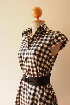 Summer Dress Black Gingham Dress Cap Sleeve Vintage Inspired Shirt Dress Swing SkirtVintage Sundress Mod Belt Included Black Dress -DOWNTOWN Day Dress Casual, Black Gingham Dress, Summer Dress Black, Ingrid Alexandra, Vintage Sundress, Cap Sleeve Shirt, Robes Vintage, Black Gingham, Summer Black Dress