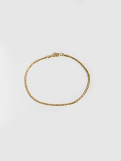 10kt Yellow Gold Squared Box Link Bracelet pictured on light grey background. Pearl Gemstone, Silver Pearls, Ring Bracelet, Link Bracelets, Gold Vermeil, Chain Bracelet, Anklets, Ring Earrings, Spain