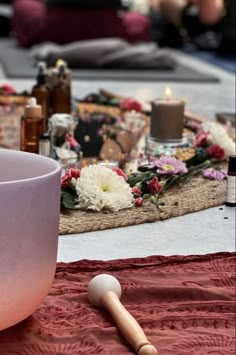 Want to create a life full of abundance, relaxation and mental clarity? Our Crystal Singing Bowls made of pure quartz crystal will allow you to guide your students into the deepest meditations of their life and calm their nervous system using the power of sound! Check out our Crystal Singing Bowls for your Sound Healing Sessions, Sound Baths and Yoga classes! 📸 by majaholistica Crystal Sound Bath, Sound Bath Photoshoot, Crystal Altar Ideas, Full Moon Ceremony, Sound Bowls, Moon Ceremony, Cacao Ceremony, 2025 Manifestation, Chakra Bowl