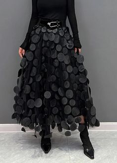 French black polka dot patchwork tulle skirt Rok Tile, Black Polka Dot Skirt, Kain Tile, Rok Tutu, Tule Rok, Gonna In Tulle, Catwalk Models, Patchwork Skirt, Langer Rock