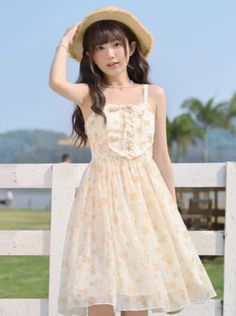 ❤ruffle top + summer flower dress❤︎ Knee-length Dresses For Spring Outing, Fitted Dress For Spring Outing, Fitted Spring Dress For Outing, Spring Sundress For Outing, Beige Knee-length Sundress For Summer, Summer Knee-length Beige Sundress, Summer Outing Knee-length Dresses, Sleeveless Midi Dress For Spring Outing, Sleeveless Spring Midi Dress For Outing