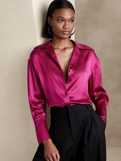 Silk Button-up Blouse For Night Out, Chic Spread Collar Blouse For Evening, Chic Evening Blouse With Spread Collar, Chic Satin Top With Spread Collar, Elegant Satin Top With Spread Collar, Chic Party Blouse With Spread Collar, Chic Silk Tops With Lapel Collar, Sleek Silk Summer Blouse, Chic Sheen Blouse For Night Out