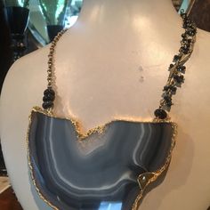 Handmade. Large Agate Stone, Gold Plated Chains, Onyx Beads Onyx Bead, Agate Stone, Gold Plated Chains, Womens Jewelry Necklace, Onyx, Agate, Statement Necklace, Gold Plate, Jewelry Necklaces