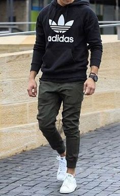 Sneakers Outfit Men, College Outfits Winter, Sneaker Outfits, Best Casual Outfits, Casual Outfits For Teens, Sneakers Mode