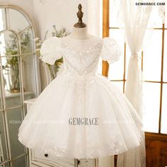 10% off now|Free shipping world-wide. Sequined Embroidery Ballgown Wedding Flower Girl Dress Leaf Pattern with Bubble Sleeves at GemGrace. Click to learn our pro custom-made service for wedding dress, formal dress. View #FlowerGirlDresses for more ideas. Princess Style First Communion Dress With Floral Applique, Short Sleeve Lace Princess Dress For Wedding, Sequin Ball Gown Princess Dress For Wedding, Wedding Princess Dress Sequin Ball Gown, Wedding Flower Girl Dresses, Wedding Flower Girl, Ball Gowns Wedding, Tulle Dress, Leaf Pattern