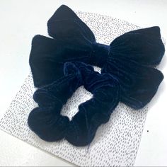 Velvet Bow Navy Blue Scrunchie Bow, Velvet Scrunchie, Kids Hair Accessories, Velvet Bow, Girl Hair, Girls Hair Accessories, Kids Accessories, Scrunchies, Girl Hairstyles