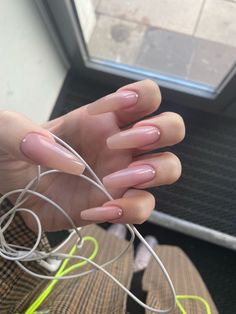 Classy Almond Nails Natural, Almond Nails Natural, Classy Almond Nails, Gold Gel Nails, 2023 Nails, Milky Nails, Nails Natural, Edgy Nails, Cute Nail