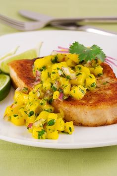 Easy Air Fryer Swordfish. Cobia Recipes, Baked Swordfish, Swordfish Recipes, Plats Weight Watchers, Mango Salsa Recipes, Chops Recipe, Mango Salsa, Idee Pasto Sano, Pork Chop Recipes