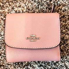 Authentic Coach Tri Fold Wallet Nwt Sequin Cards, Leather Change Purse, Tri Fold Wallet, Id Wallet, Coin Purse Wallet, Card Case Wallet, Checkbook Cover, Bags Coach, Large Wallet