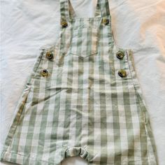 Nwot - Super Cute Shortalls, Run Generous Cute Bib Front Overalls For Summer, Cotton Overalls For Playdate In Spring, Cute Jumpsuits And Rompers With Pockets For Playtime, Cute Overalls For Spring Playdate, Cute Spring Overalls For Playdate, Cute Overalls For Playdate In Spring, Cute Shortalls With Pockets For Playtime, Cute Summer Bubble Romper With Pockets, Playful Overalls With Bib Front And Pockets