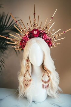 Flower Halo Crown Red Flower Crown Gold Goddess Headpiece - Etsy Luxury Handmade Traditional Headpieces, Costume Fleur, Flower Halo Headband, Fantasy Accessories, Red Flower Crown, Flowers Crown, Goddess Crown, Ball Wedding, Wedding Halloween