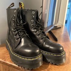 Doc Marten Platform, Worn Maybe 2 Times. Doc Martin Loafers, Doc Marten Platform, Jadon Boots, Doc Martin, Doc Marten, Dr Martens Shoes, Martens Shoes, Doc Martens, Lace Up Boots