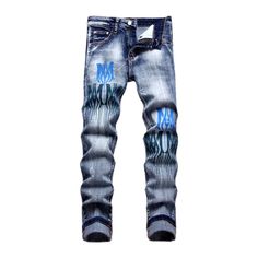 Discover the pinnacle of summer fashion with our trendy print men's skinny jeans from the 2023 Spring-Summer Collection! These mid-waist jeans seamlessly blend vintage allure with today's bold and spirited fashion pulse. perfect for those who love fashion as an art. With its zipper and button closure. luxe denim fabric. painted details. and laid-back mid-waist cut—it's the ultimate piece for any season soiree.Exceptional Highlights: Retro Meets Modern: Infuse bygone elegance into fashion-day sop Stylish Jeans For Men, Black And White Pants, Mid Waist Jeans, Oversized Jean Jacket, Radiate Confidence, Painted Jeans, Fashion Days, Painted Denim, Trendy Prints