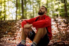 How Long Should You Be Able to Hold Your Breath for Healthy Lungs? | livestrong Benefits Of Meditation, Healthy Lungs, How To Meditate, Lungs Health, Talk Therapy, Meditation Benefits, Behavior Change, Mental Strength, Spiritual Health