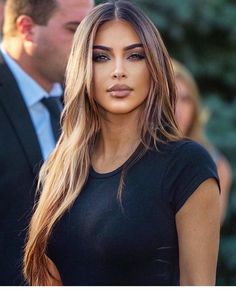 Kim Kardashian Wig, Makeup Tip, Brown Hair Balayage, Brown Blonde Hair, Hair Inspiration Color, Light Hair, Light Brown Hair