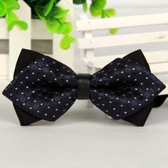 Navy Blue Bow Tie, Cravat Tie, Mens Bowtie, Ties Mens Fashion, Wedding Party Outfits, Tie Fashion, Blue Bow Tie, Black Bow Tie, Mens Formal Wear