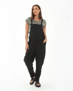 Poppy Linen Jumpsuit - Black Nursing Clothes Breastfeeding, Maternity Dress Pants, Maternity Romper, Nursing Wear, Breastfeeding Clothes, Cute Maternity Outfits, Baby Outerwear, Maternity Blouse, Maternity Jumpsuit