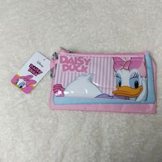 Adorable Daisy Duck Bags Duck Bag, Princess Baby, Daisy Duck, Baby Princess, Things To Buy, Baby Nursery, Cool Things To Buy, Daisy, Color Blue