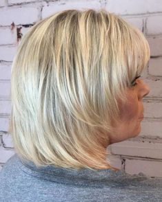 Medium Shaggy Hairstyles, Shaggy Hairstyles, Pearl Blonde, Hair Over 50, Short Shag Haircuts, Shaggy Hair, Short Shag Hairstyles, Shag Hairstyles, Bob Hairstyles For Fine Hair