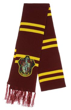 harry potter scarf with hogwarts crest on it