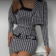 Woman’s 2 Piece Dress Cami Outfits, Cami Dress Outfit, Tank Dresses Outfit, Body Con Dress Outfit, Tank Outfit, Boutique Fashion, Pinafore Dress, Looks Chic, Long Sleeves Jacket