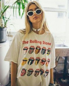 Tokyo Street Fashion, Spring Break Outfit, Tour Merch, 자수 디자인, Trending Sunglasses, Band Shirts, Mode Inspiration