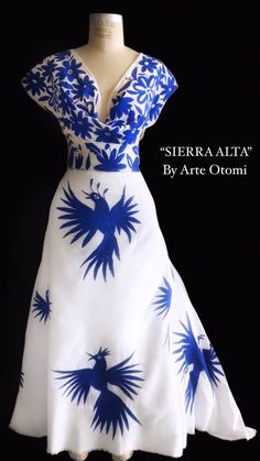 Elegant Mexican Dress, Otomi Wedding Dress, Talavera Dress, Wedding Dresses Mexican Style, 16 De Septiembre Outfit Ideas, Mexican Wedding Dress Embroidered, Mexican Inspired Wedding Dress, Otomi Dress, Red Mexican Dress