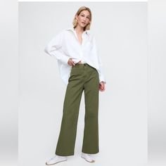 Nwt Gap Olive Green Pants. High Waisted, Wide Leg. Stretchy Fabric. I Got The Wrong Size And Can’t Return. Green Cotton Pants, Olive Green Pants, Causal Outfits, Perfect Pant, Gap Women, Gap Pants, High Rise Pants, Khaki Color, Cotton Pants