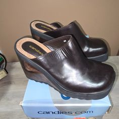 Candie's Brown, Cut-Out In Wedge Shoe. 4" Size 10. Brand New, Never Worn, In Original Box. Casual Clogs With 4-inch Heel, Studded Clogs, Chunky Platform Sandals, Wedge Shoe, Candies Shoes, Suede Clogs, Black Platform Heels, Heeled Mules Sandals, Trending Boots