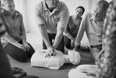 Basic Life Support Training, Learn Cpr, First Aid Training, Cardiopulmonary Resuscitation, Basic Life Support, First Aid Course, Film Photography Tips, Medical Training