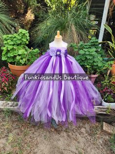 Welcome to Baby/Infants Clothing by Funkids&Us Boutique Absolutely beautiful lavender purple  Fairy Tutu Dress. The dress is fluffy and gorgeous design double layered of tulle in lavender and purple .  The bodice is embellishment of fabric flowers. flowers.. This dress is full and fluffy tutu dress . made to Order in full length size. Please check our size chart measurement.  *This Dress is not lined but gives excellent coverage as we use hundreds of yards tulle in designing this full gorgeous d Fairy Dress Purple, Garden Fairy Costume, Lavender Fairy, Dress With Wings, Wings Fairy, Dress Garden, Girls Tutu Dresses, Flower Girl Dresses Tutu, Girl Tutu