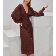 Brown V-neck Midi Dress For Cocktail, Elegant Brown Puff Sleeve Dress, Brown Puff Sleeve Midi Dress For Brunch, Elf Dress, Dress Looks, Long Midi Dress, Romantic Evening, Feminine Silhouette, Dress Pant