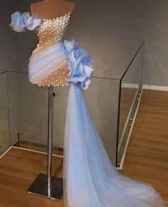 Prom Dresses Met Gala, Dresses Met Gala, Clown Stuff, Custom Made Prom Dress, Elegant Evening Dresses, Met Gala Dresses, Gala Dress, Dresses Luxury