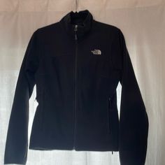 Black Fleece, Like Brand New. The North Face Fleece Jacket, North Face Rain Jacket, North Face Vest, The North Face Fleece, North Face Fleece Jacket, Quilted Puffer Jacket, North Face Fleece, Black Fleece, Black North Face