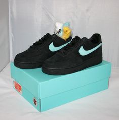 NIKE x TIFFANY & CO. UNISEX AIR FORCE 1 1837 SNEAKERS SHOES RARE FIND SIZE: W9 / M7.5 STYLE: DZ1382 001 NEW IN BOX ITEM IS FROM A SMOKE FREE HOME :)  THANKS FOR LOOKING AT ANOTHER FAB FIND!!! LIVE LIFE FAB Tiffany Shoes, Nike Air Force Men, Custom Sneakers Nike, Rare Jordans, Air Force 1 Shoes, Nike Air Force One, Custom Nike Shoes, Custom Nike, Nike Air Force Ones