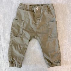 Excellent Condition - Never Worn Ran Really Big On My Little Dude Casual Jeans With Pockets For Playtime, Playful Spring Pants With Pockets, Playful Spring Pants, Green Bottoms With Pockets For Playwear, Spring Playwear Bottoms With Pockets, Green Cotton Playwear Pants, Cotton Jeans With Pockets For Playtime, Casual Bottoms With Pockets For Playtime, Casual Green Bottoms For Playtime