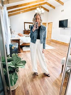 Target Tuesday: Wide Leg Linen Pants - Fashionably Late Mom Linen Set Outfit, Wide Leg Summer Pants, Laid Back Outfits, Linen Pants Outfit, Summer Pants Outfits, 30 Outfits, Fashionably Late, Sweatpants Outfit, Target Clothes