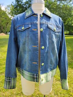 Upcycled Denim Jacket Green Denim Outerwear For Fall, Casual Green Denim Outerwear, Green Denim Long Sleeve Outerwear, Green Long Sleeve Denim Outerwear, Upcycled Long Sleeve Denim Jacket For Spring, Casual Upcycled Denim Outerwear, Casual Cotton Upcycled Outerwear, Casual Fitted Denim Jacket With Patchwork, Spring Upcycled Long Sleeve Denim Jacket