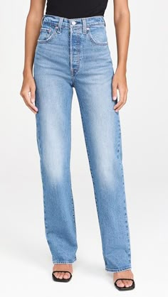 Mom Jeans Levis, Levi's Ribcage, Full Length Jeans, Levis Outfit, Levis Ribcage, American Workwear, Loose Jeans, Rib Cage, Airport Outfit