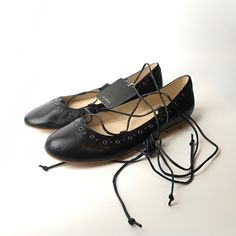 Nwt Zara Girls Ballet Flats Size 5.5 Black Leather With Metal Details. Ankle Wrap Laces Questions? Leave A Comment Below! Black Lace-up Flats For Fall, Casual Black Lace-up Flats, Leather Lace-up Party Flats, Leather Lace-up Flats For Party, Party Leather Lace-up Flats, Lace-up Leather Flats For Party, Party Lace-up Leather Flats, Casual Leather Flats For Party, Black Faux Leather Flats For Spring