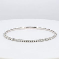 Ninacci 18K White Gold Diamond Adorned Flexible Bangle Luxury Oval Diamond Bangle, Classic Diamond Bracelet For Evening, Evening Diamond Bracelet With 17 Jewels, Timeless Diamond Bracelet For Evening, Timeless Evening Diamond Bracelet, Evening Diamond Bangle Bracelet, Evening Diamond Bracelet With Brilliant Cut, Evening White Gold Diamond Bracelet With Single Cut Diamonds, Classic Diamond Jubilee Bracelet For Evening