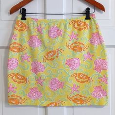 Vtg/Rare Lilly Pulitzer - Elastic Aaist Simple Skirt Item Color: Sunrise Item Prinr: "Sandbar" Item Is In Guc. Very Htf Piece In Any Size!!! Cross-Listed Check Out My 500+ Lilly Listings!!! Bundle & Save!!! Bundle 2+ Items And Receive A Minimum 10% Off!!! Offers Always Welcome. I Can't Say Yes If You Don't Ask! Vintage Yellow Lined Skirt, Vintage Yellow Fitted Skirt, Fitted Vintage Yellow Skirt, Pink Yellow, Lilly Pulitzer, Elastic Waist, Elastic, Womens Skirt, Pink