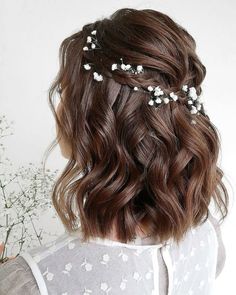 Christmas Hair Ideas, Formal Hairstyles For Short Hair, Hairstyles For Gowns, Prom Hair Medium, Engagement Hairstyles, Ball Hairstyles, Prom Hairstyles For Short Hair, Graduation Hairstyles, Dance Hairstyles