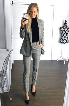 Stylish Business Casual, Office Wear Dresses, Stylish Office Wear, Business Professional Outfits, Fashionable Work Outfit, Professional Work Outfit, Professional Outfits Women, Office Outfits Women