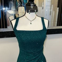 Green Formal Dresses Short, Green Winter Formal Dress, Emerald Green Homecoming Dresses, Green Sparkly Dress, Dark Green Prom Dress, Prom Birthday, Green Formal Dresses, Hoco Dress, Winter Formal Dresses