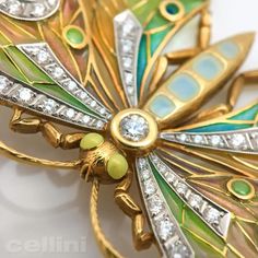 For Sale on 1stDibs - This stunning Masriera 18-karat yellow gold Butterfly brooch/pendant with multi-color plique-à-jour enameling is delicately detailed with brilliant-cut Yellow Gold Enamel Brooches Hallmarked, Luxury Gold Brooches With Cabochon, Luxury Gold Enamel Brooches, Luxury Gold Enamel Brooch, Luxury Cabochon Pendant Brooch, Luxury Green Brooch Jewelry, Luxury Yellow Gold Cabochon Brooches, Luxury Enamel Pin For Formal Occasions, Art Nouveau Enamel Brooch Jewelry