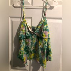 Xxl Nwt. 23” Pit To Pit F72 Beachwear Tops With Built-in Bra For Vacation, Spring Beach Tops With Built-in Bra, Green Vacation Top With Built-in Bra, Multicolor Vacation Tops With Built-in Bra, Multicolor Beach Tops With Built-in Bra, Pink Tops With Built-in Bra For Beach, Sleeveless Tops For Beach Party In Spring, Beachwear Tops With Built-in Bra, Sleeveless Tops For Spring Beach Party