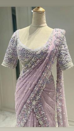 Simple Saree Designs, Saree Bollywood, Wedding Lehenga Designs, Lehenga Designs Simple, Fashionable Saree Blouse Designs, Fancy Sarees Party Wear, Gaun Fashion, Pakistani Fancy Dresses, Half Saree Designs