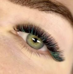 Green Lashes Extensions, Christmas Eyelash Extensions, Colour Lashes Extensions, Green Eyelash Extensions, Green Lash Extensions, Eyelash Extensions With Color, Colored Eyelash Extensions, Color Lash Extensions, Colored Lash Extensions